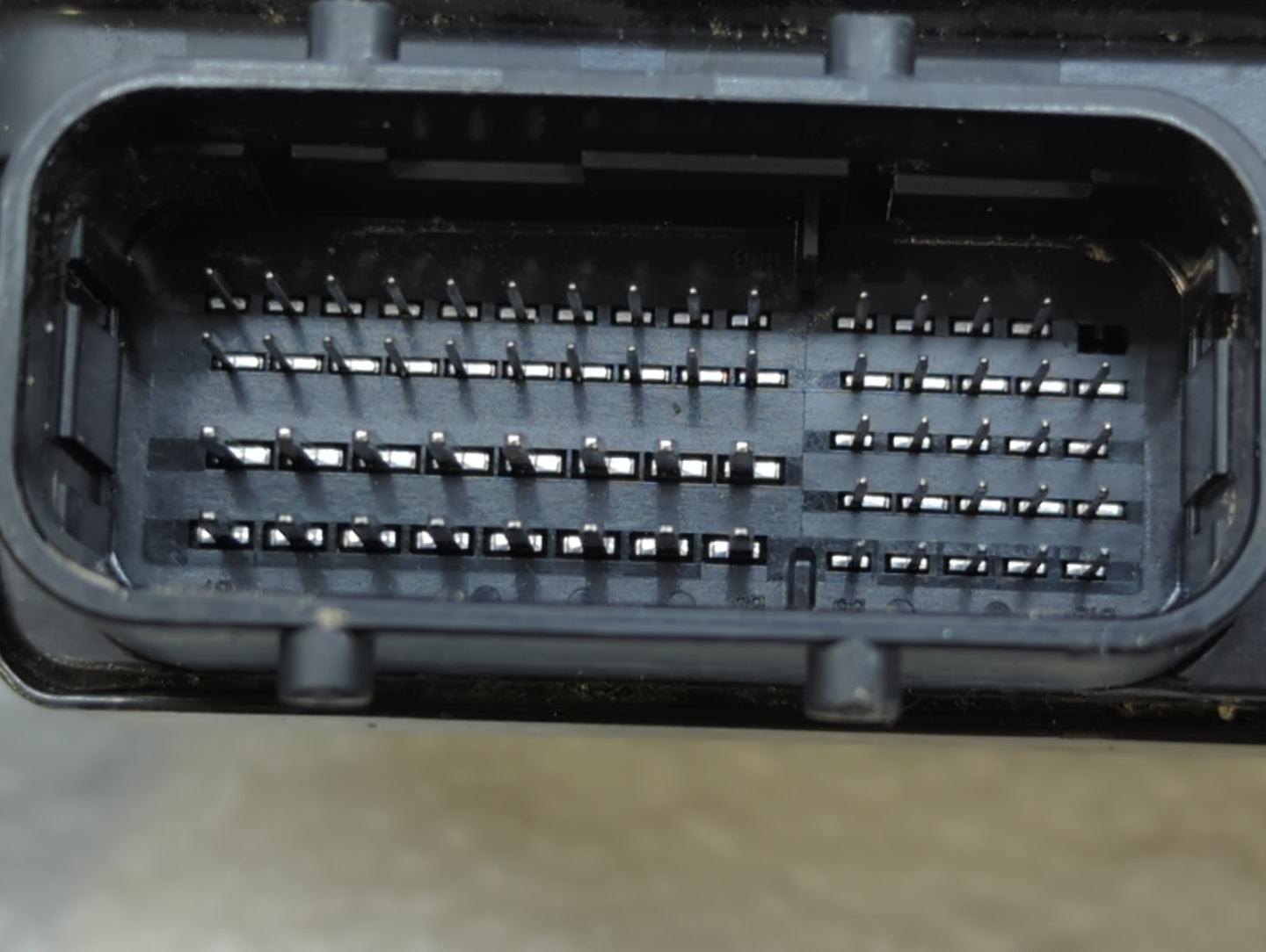 2017-2018 Mazda 3 PCM Engine Control Computer ECU ECM PCU OEM P/N:PSAP 18 8K2C PSAP 18 881 Fits Fits 2017 2018 OEM Used Auto