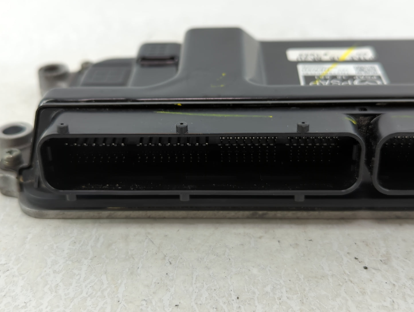 2017-2018 Mazda 3 PCM Engine Control Computer ECU ECM PCU OEM P/N:PSAP 18 8K2D PSAP 18 881 Fits Fits 2017 2018 OEM Used Auto