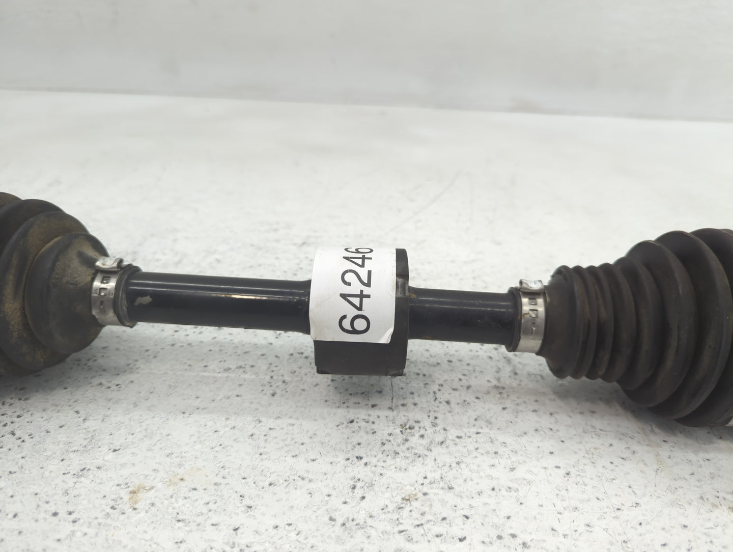 2014-2018 Mazda 3 Axle Shaft Front Driver Cv C/v - Oemusedautoparts1.com