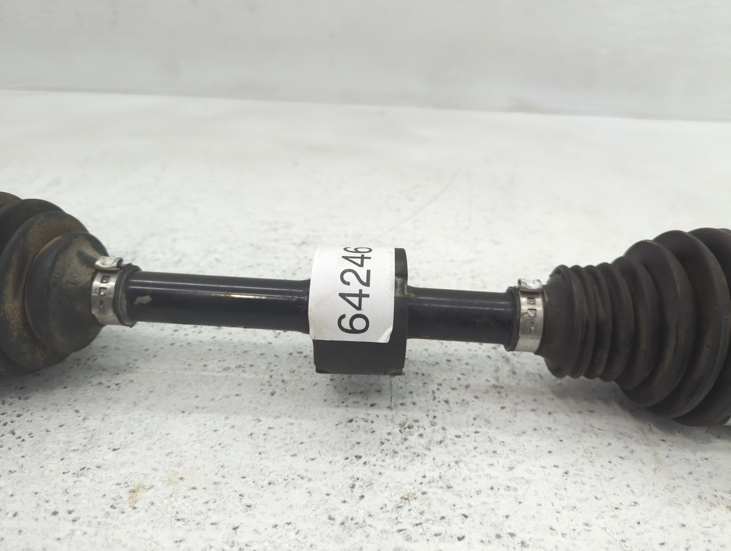 2014-2018 Mazda 3 Axle Shaft Front Driver Cv C/v - Oemusedautoparts1.com