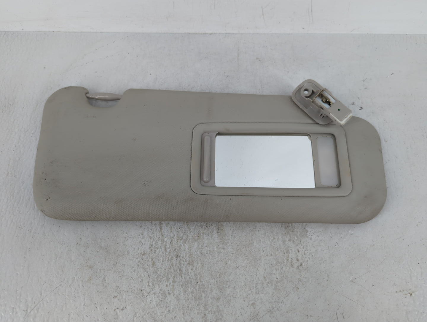 2014-2018 Mazda 3 Sun Visor Shade Replacement Passenger Right Mirror Fits Fits 2014 2015 2016 2017 2018 OEM Used Auto Parts 