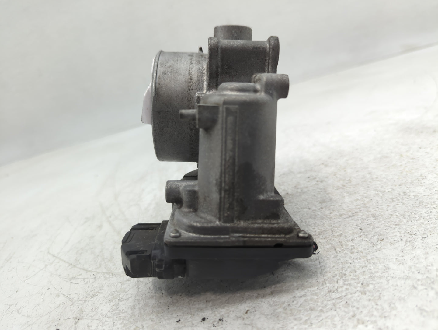 2014-2018 Mazda 3 Throttle Body P/N:K4238 Fits Fits 2014 2015 2016 2017 2018 OEM Used Auto Parts - Oemusedautoparts1.com