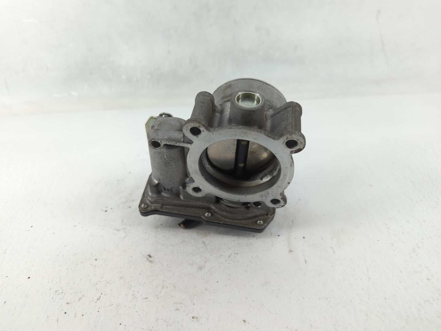 2012-2018 Mazda 3 Throttle Body P/N:1931 00597 1671 C1051 3Q06, 152002Q27 Fits Fits 2012 2013 2014 2015 2016 2017 2018 OEM U