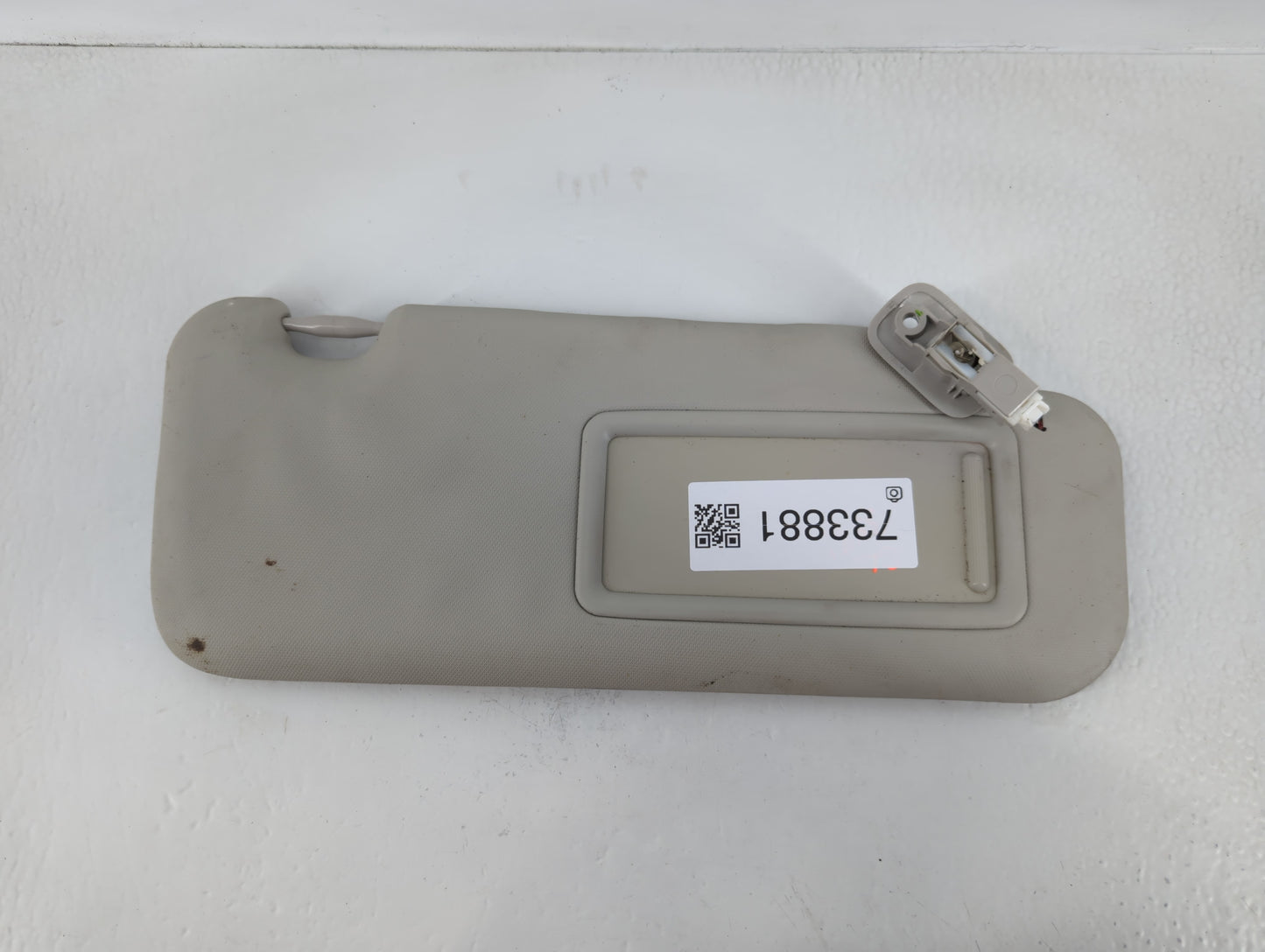 2014-2018 Mazda 3 Sun Visor Shade Replacement Passenger Right Mirror Fits Fits 2014 2015 2016 2017 2018 OEM Used Auto Parts 