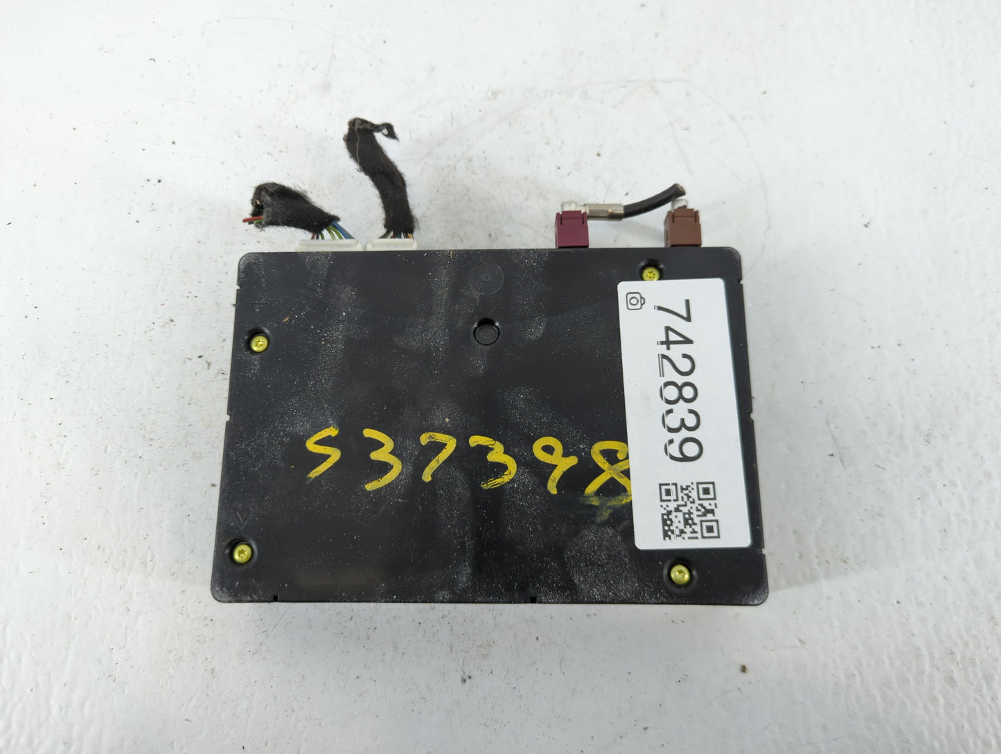 2016-2018 Mazda 3 Radio AM FM Cd Player Receiver Replacement P/N:544948685 84293872 Fits Fits 2016 2017 2018 OEM Used Auto P