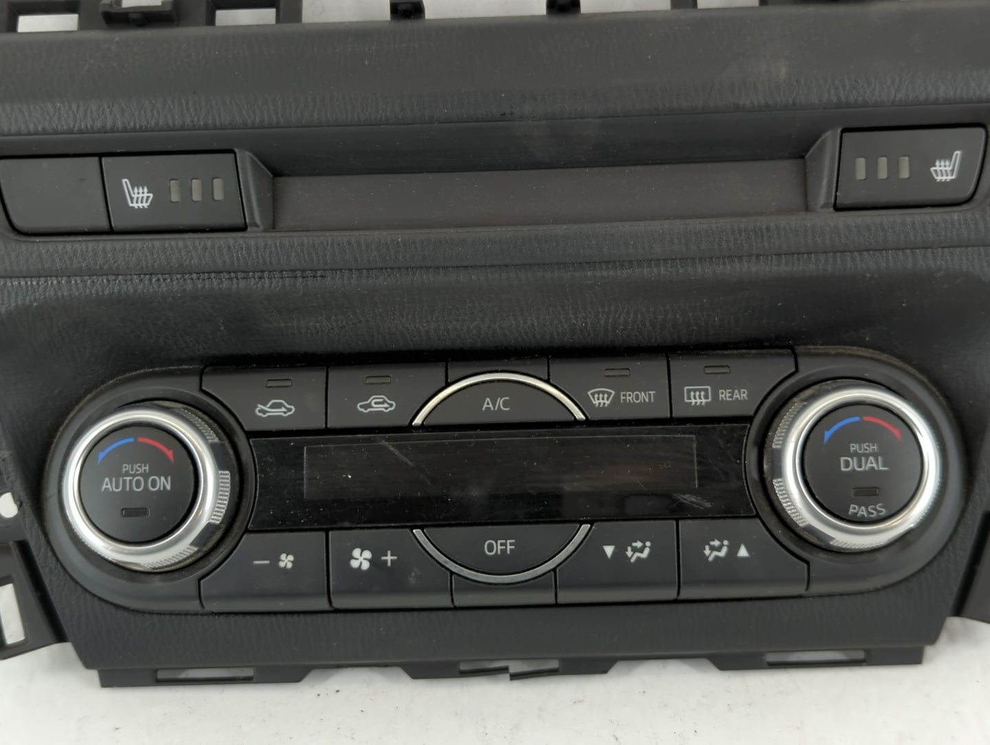 2017-2018 Mazda 3 Climate Control Module Temperature AC/Heater Replacement P/N:K4000 71211 0160 Fits Fits 2017 2018 OEM Used