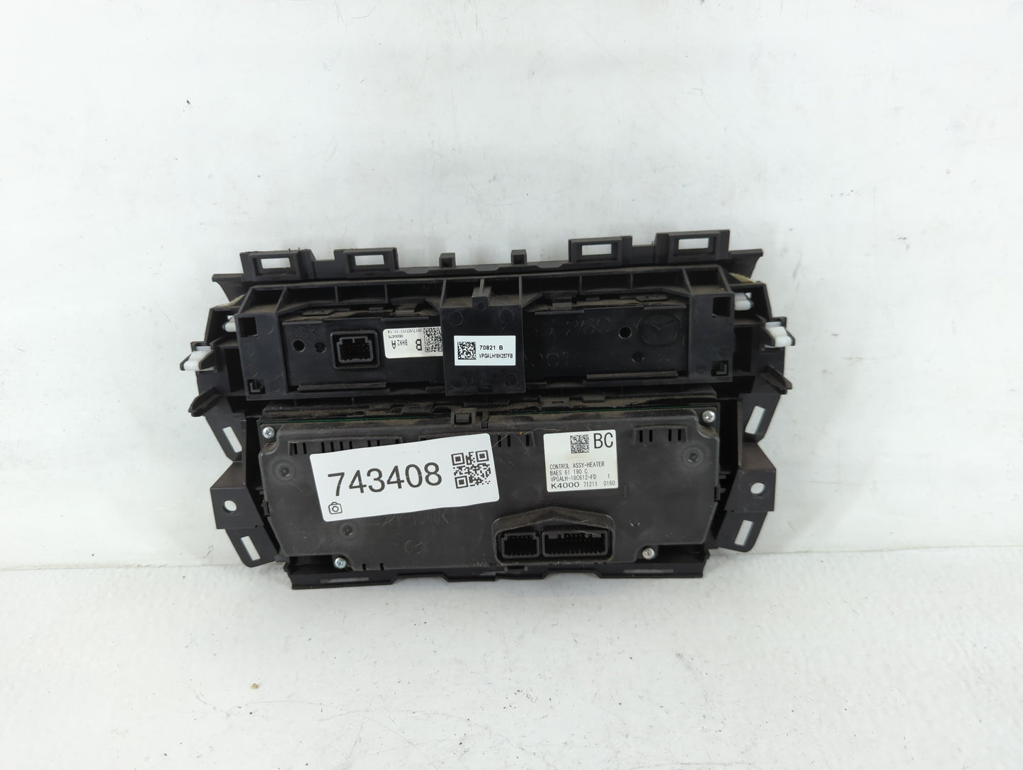 2017-2018 Mazda 3 Climate Control Module Temperature AC/Heater Replacement P/N:K4000 71211 0160 Fits Fits 2017 2018 OEM Used