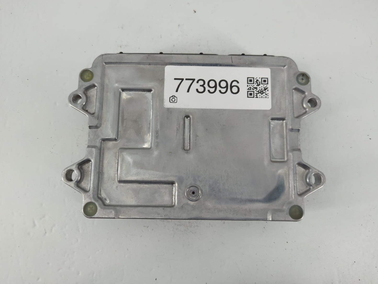 2017-2018 Mazda 3 PCM Engine Control Computer ECU ECM PCU OEM P/N:PSAE 18 881 Fits Fits 2016 2017 2018 OEM Used Auto Parts -