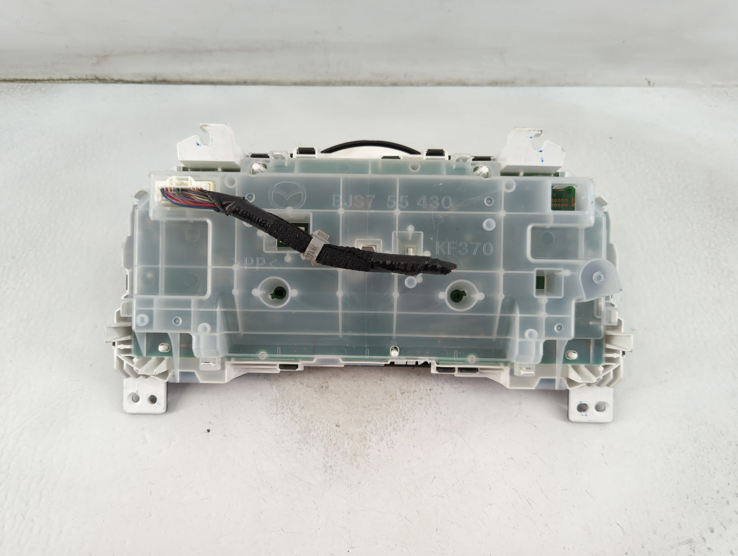 2014-2016 Mazda 3 Instrument Cluster Speedometer Gauges P/N:0127794 24BAJCD Fits Fits 2014 2015 2016 OEM Used Auto Parts - O