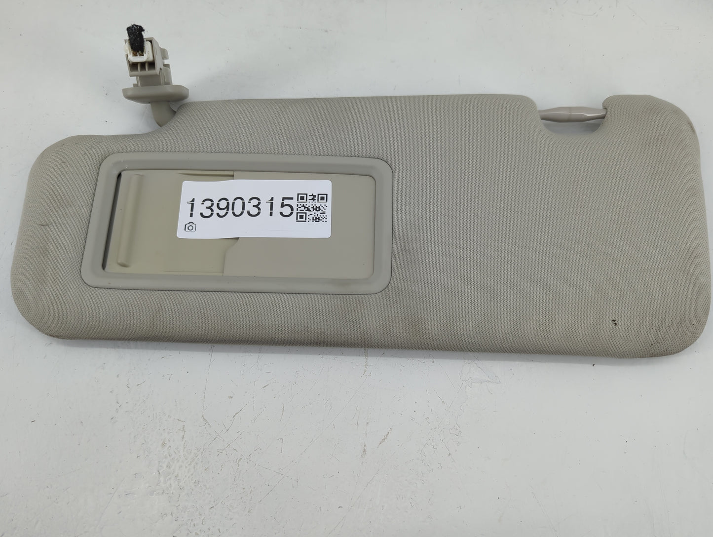 2018-2019 Mazda 6 Sun Visor Shade Replacement Driver Left Mirror Fits Fits 2018 2019 OEM Used Auto Parts - Oemusedautoparts1