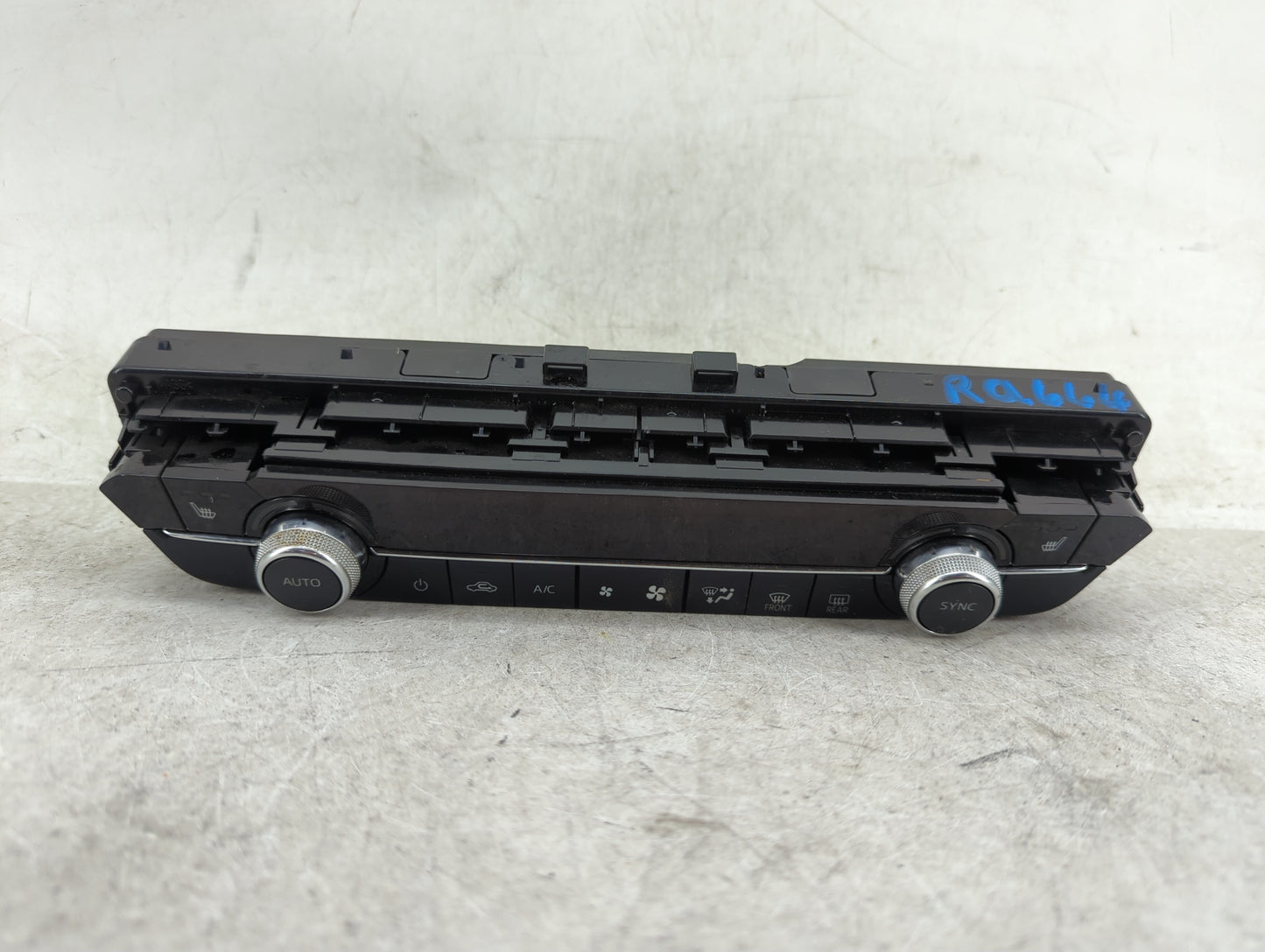 2018-2021 Mazda 6 Climate Control Module Temperature AC/Heater Replacement Fits Fits 2018 2019 2020 2021 OEM Used Auto Parts