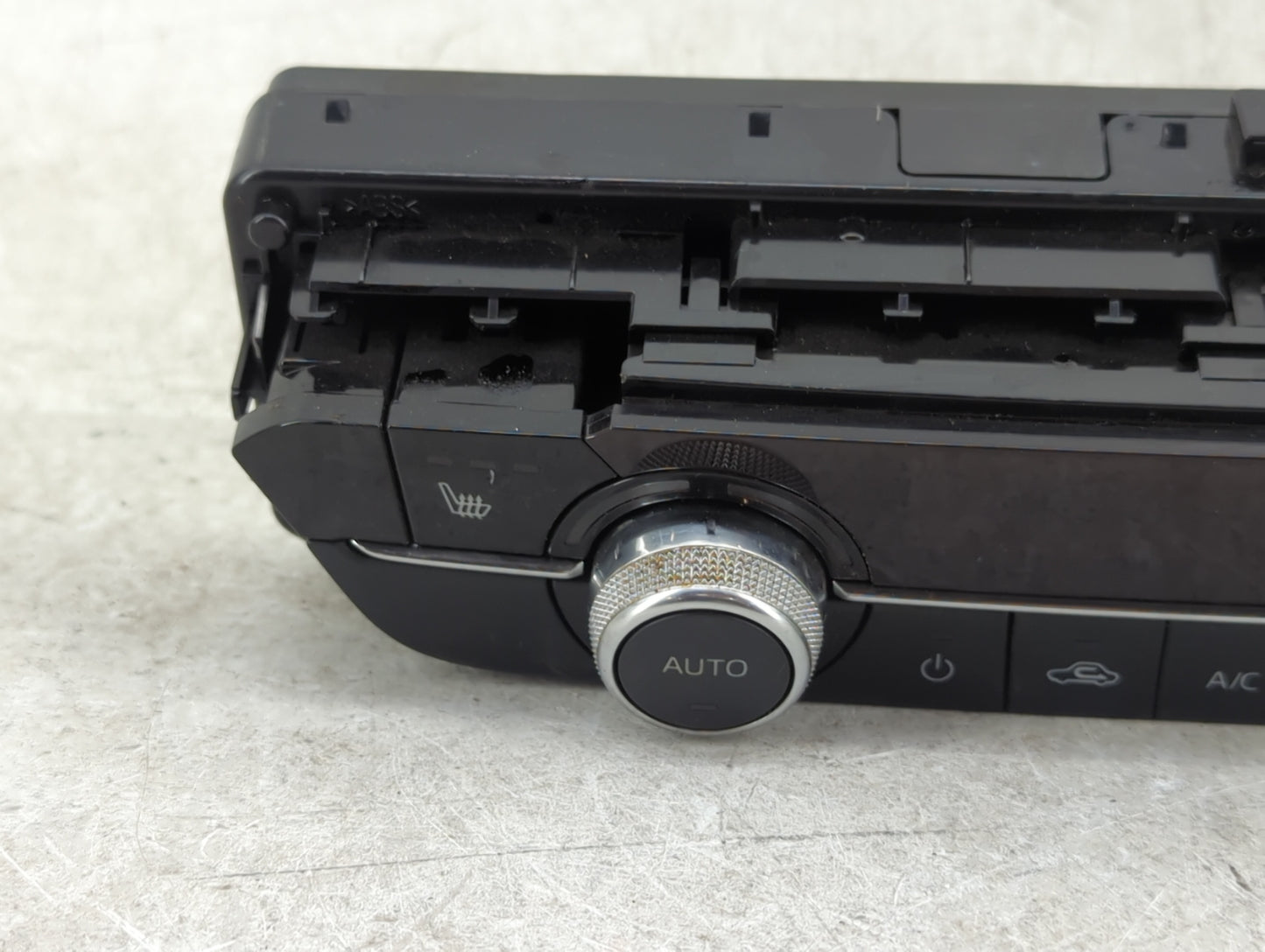 2018-2021 Mazda 6 Climate Control Module Temperature AC/Heater Replacement Fits Fits 2018 2019 2020 2021 OEM Used Auto Parts