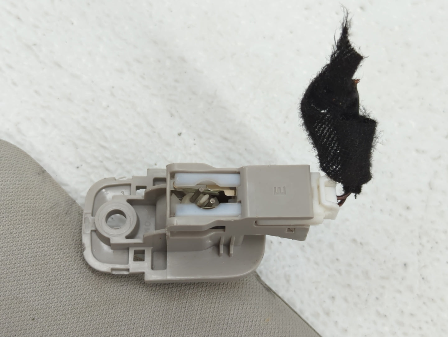 2018-2019 Mazda 6 Sun Visor Shade Replacement Passenger Right Mirror Fits Fits 2018 2019 OEM Used Auto Parts - Oemusedautopa