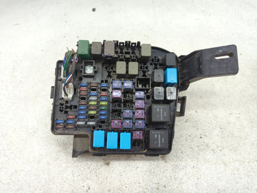 2016-2022 Mazda Cx-3 Fusebox Fuse Box Panel Relay Module P/N:D09W-66767 Fits Fits 2016 2017 2018 2019 2020 2021 2022 OEM Used Auto Parts