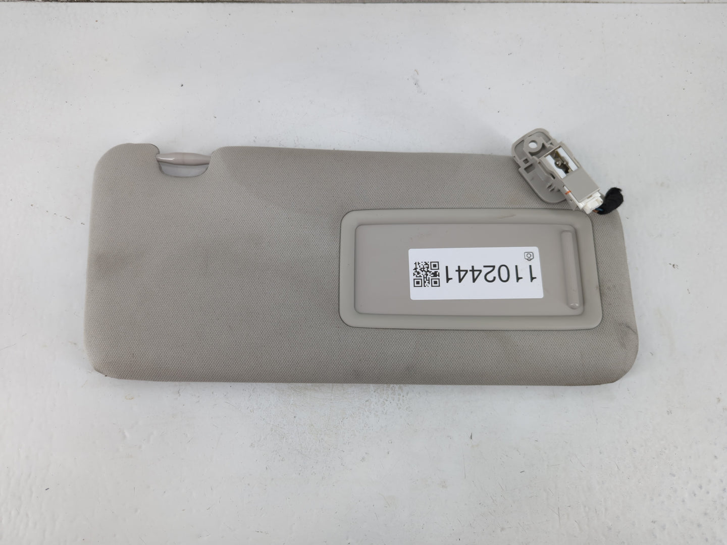 2017-2020 Mazda Cx-5 Sun Visor Shade Replacement Passenger Right Mirror Fits Fits 2017 2018 2019 2020 OEM Used Auto Parts - 