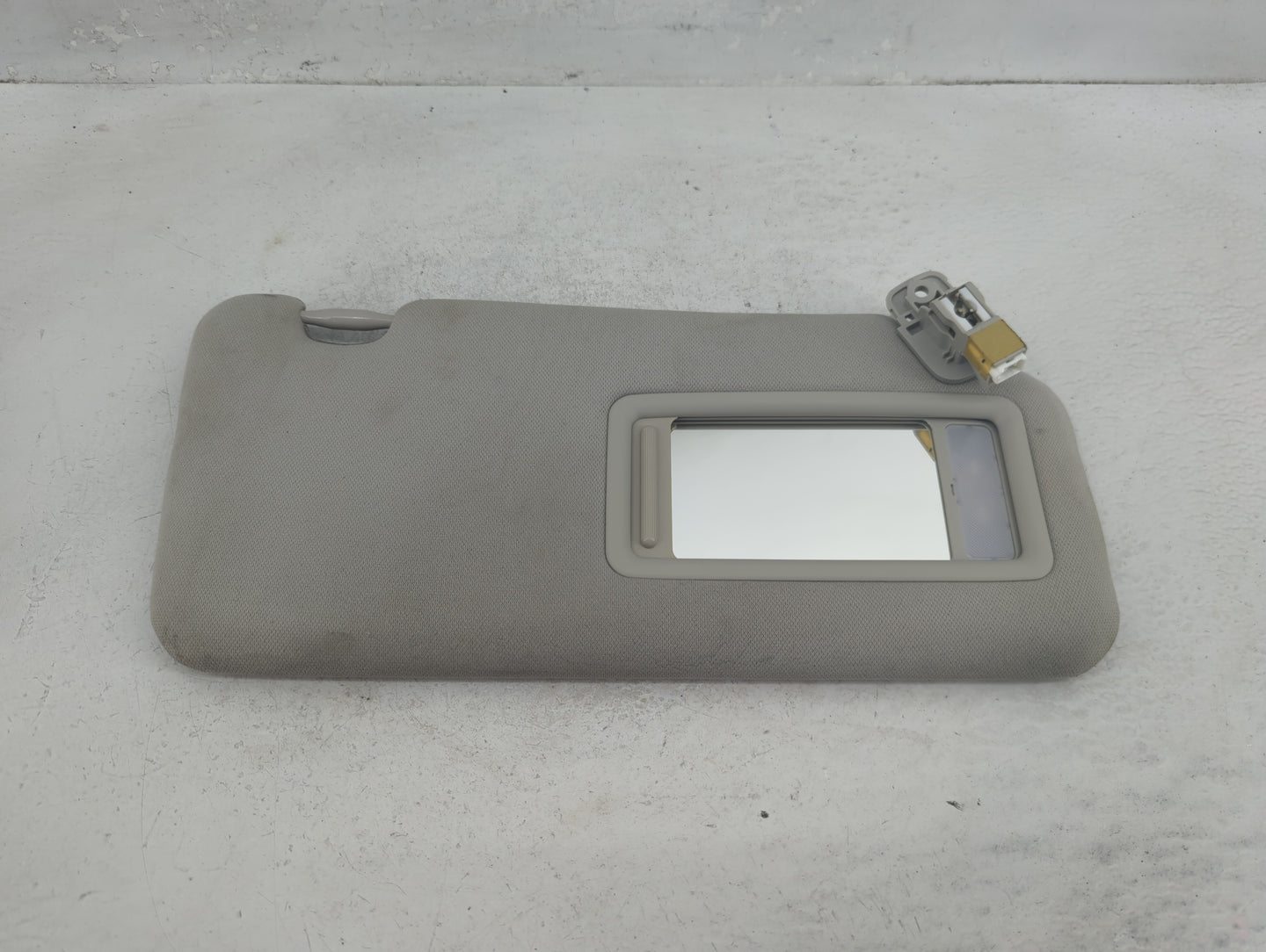 2017-2020 Mazda Cx-5 Sun Visor Shade Replacement Passenger Right Mirror Fits Fits 2017 2018 2019 2020 OEM Used Auto Parts - 