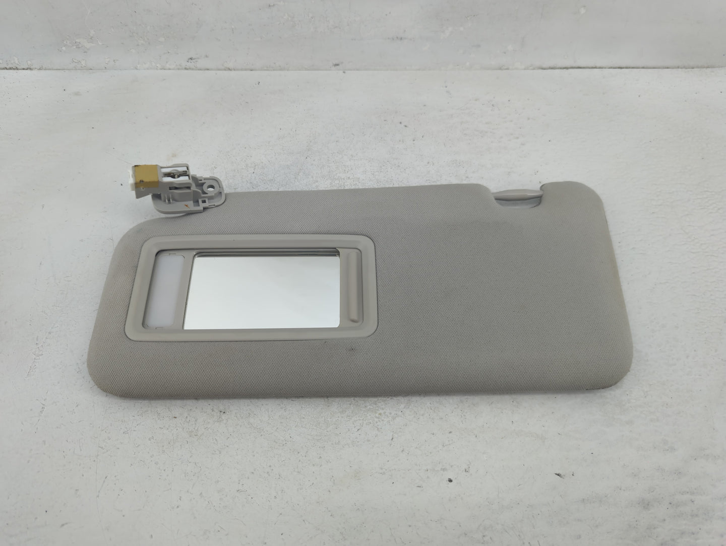 2017-2020 Mazda Cx-5 Sun Visor Shade Replacement Driver Left Mirror Fits Fits 2017 2018 2019 2020 OEM Used Auto Parts - Oemu