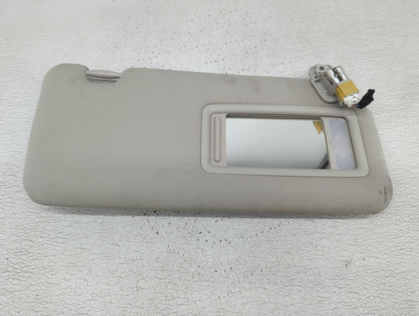 2017-2020 Mazda Cx-5 Sun Visor Shade Replacement Passenger Right Mirror Fits Fits 2017 2018 2019 2020 OEM Used Auto Parts - 
