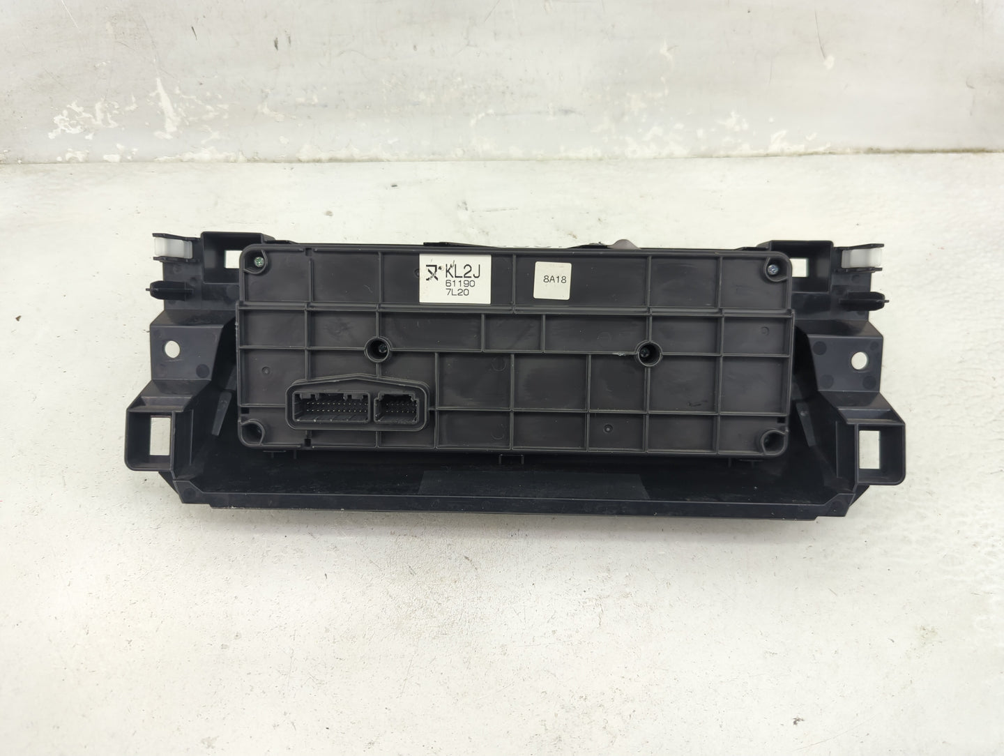 2017-2018 Mazda Cx-5 Climate Control Module Temperature AC/Heater Replacement P/N:KL2J619107L20 Fits Fits 2017 2018 OEM Used