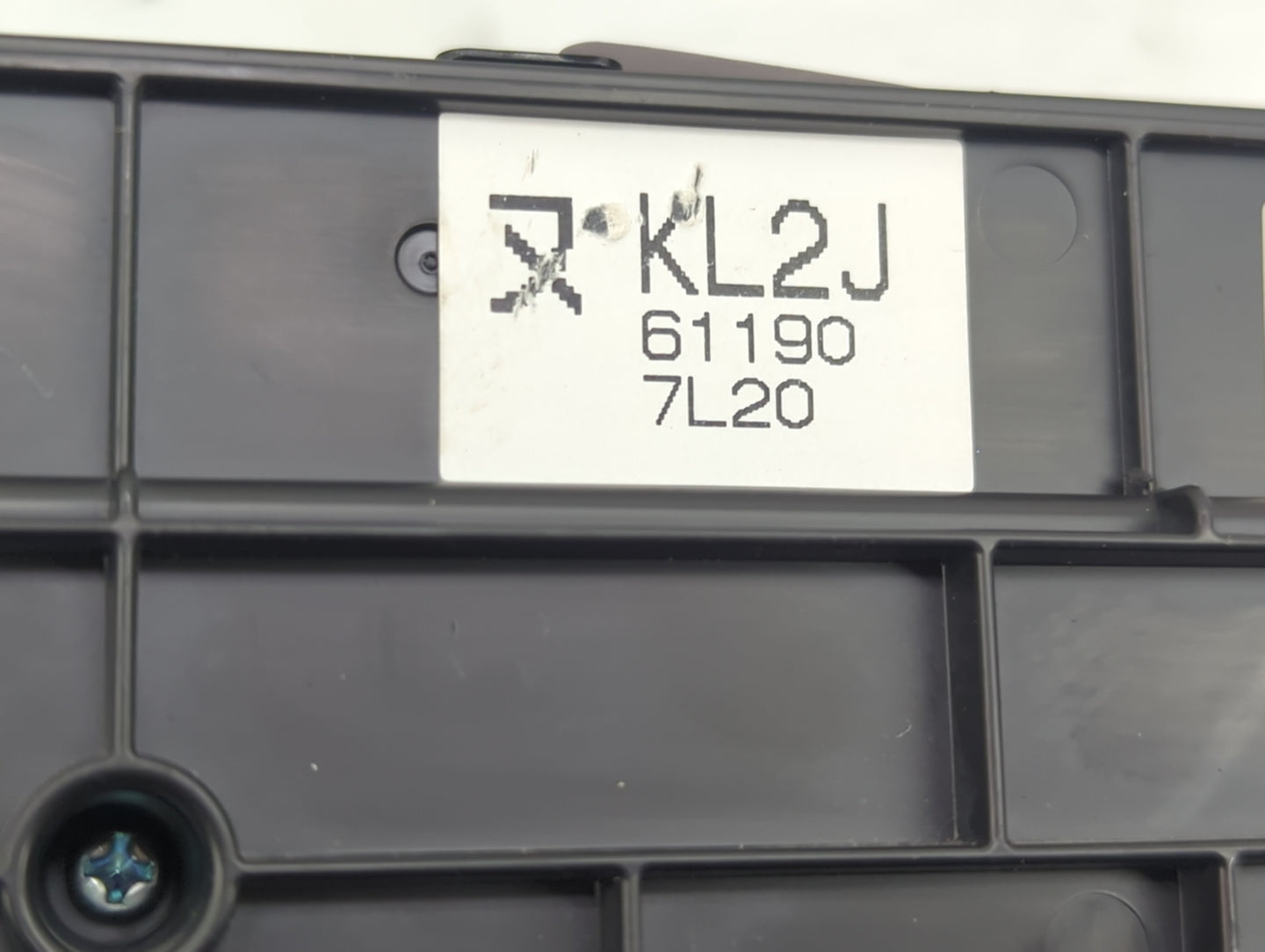 2017-2018 Mazda Cx-5 Climate Control Module Temperature AC/Heater Replacement P/N:KL2J619107L20 Fits Fits 2017 2018 OEM Used