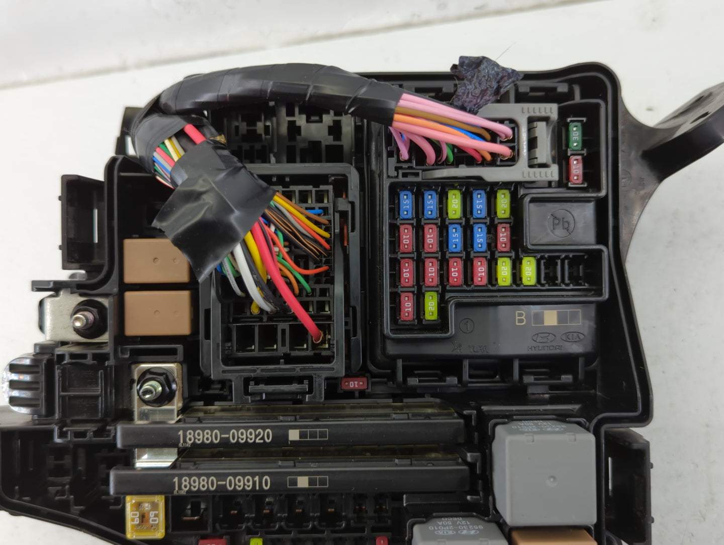 2013-2022 Mazda Cx-5 Fusebox Fuse Box Panel Relay Module P/N:91215 L1010 Fits OEM Used Auto Parts - Oemusedautoparts1.com