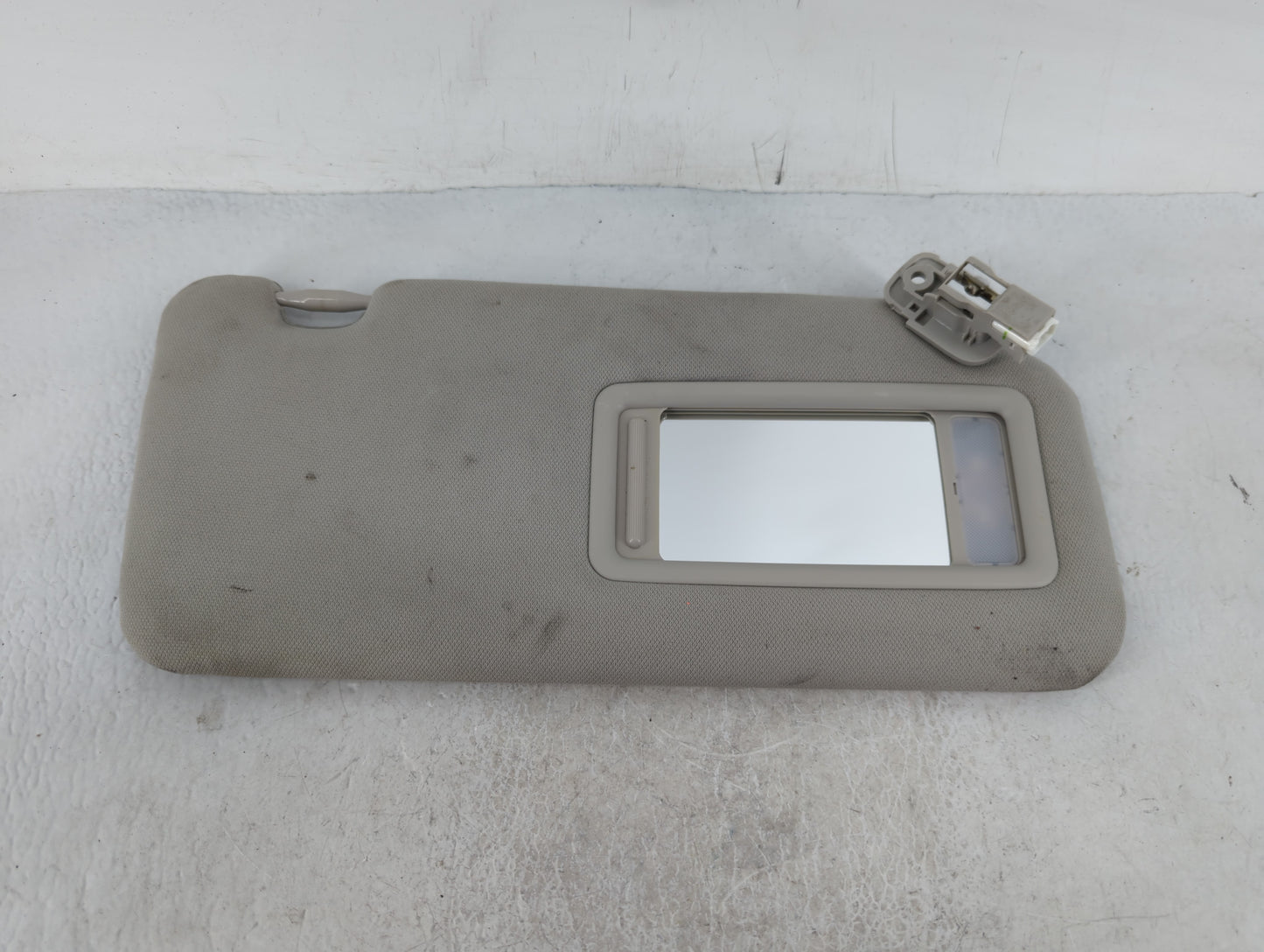 2017-2020 Mazda Cx-5 Sun Visor Shade Replacement Passenger Right Mirror Fits Fits 2017 2018 2019 2020 OEM Used Auto Parts - 