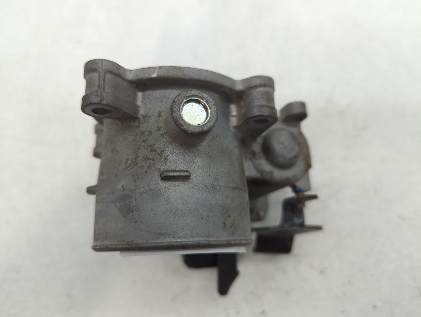 2018-2022 Mazda Cx-5 Throttle Body P/N:2070K4238 Fits Fits 2018 2019 2020 2021 2022 OEM Used Auto Parts - Oemusedautoparts1.