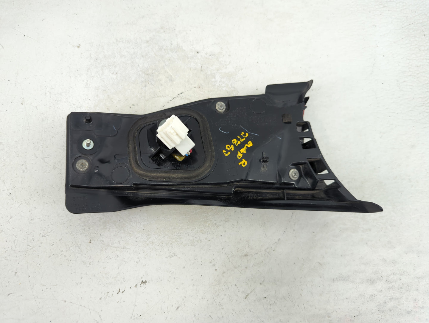 2017-2020 Mazda Cx-5 Passenger Right Side Deck Lid Mounted Tail Light - Oemusedautoparts1.com