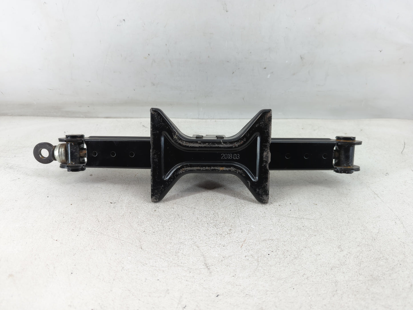 2018 Mazda Cx-9 Spare Scissor Car Jack - Oemusedautoparts1.com