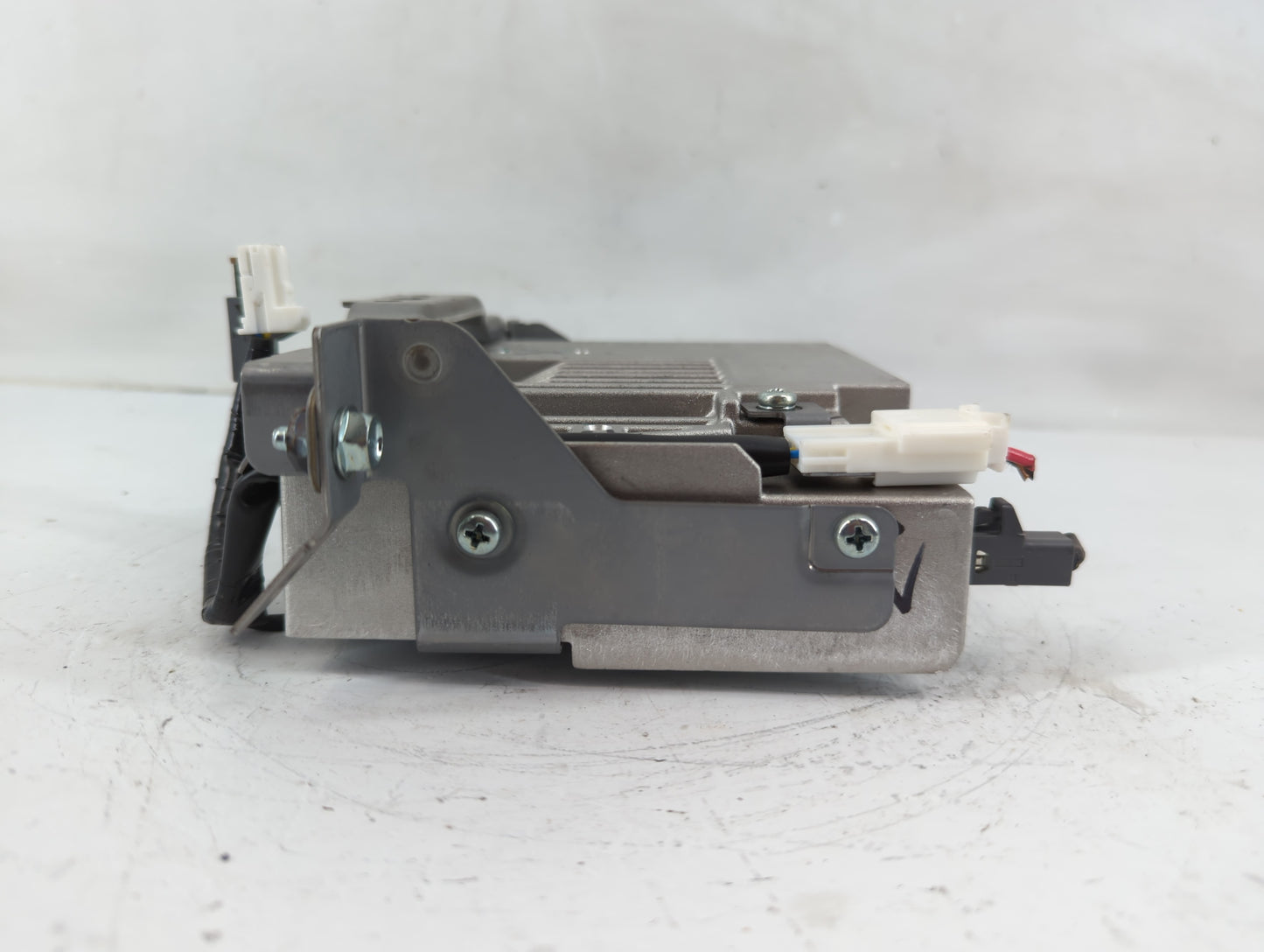 2016-2018 Mazda Cx-9 Radio AM FM Cd Player Receiver Replacement P/N:K2352 TK78 66 9C0H Fits Fits 2016 2017 2018 OEM Used Aut