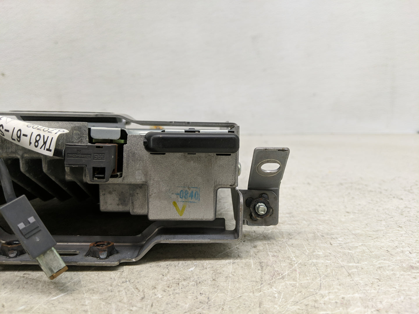 2016-2018 Mazda Cx-9 Radio AM FM Cd Player Receiver Replacement P/N:TK78 66 9C0 D Fits Fits 2016 2017 2018 OEM Used Auto Par