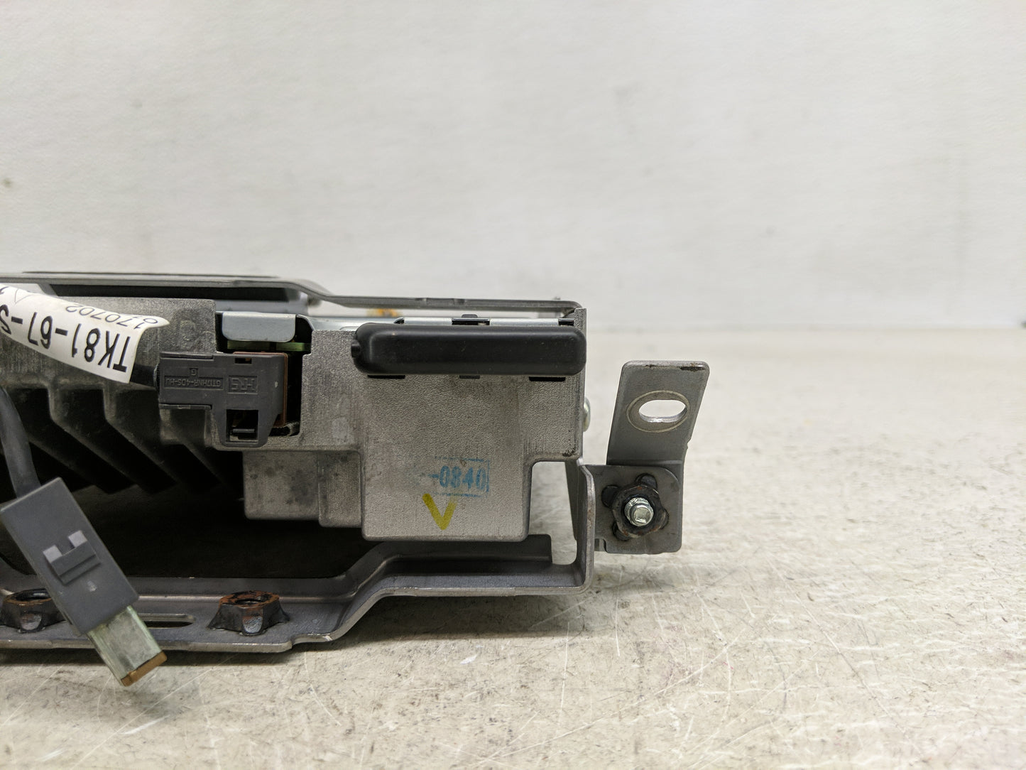 2016-2018 Mazda Cx-9 Radio AM FM Cd Player Receiver Replacement P/N:TK78 66 9C0 D Fits Fits 2016 2017 2018 OEM Used Auto Par
