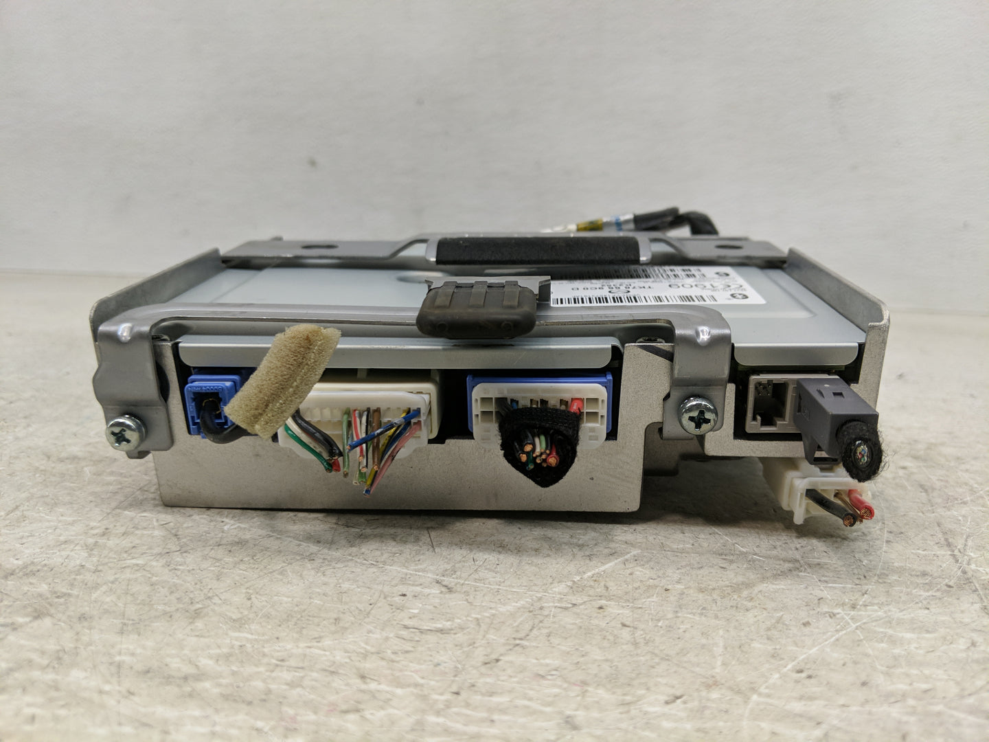 2016-2018 Mazda Cx-9 Radio AM FM Cd Player Receiver Replacement P/N:TK78 66 9C0 D Fits Fits 2016 2017 2018 OEM Used Auto Par
