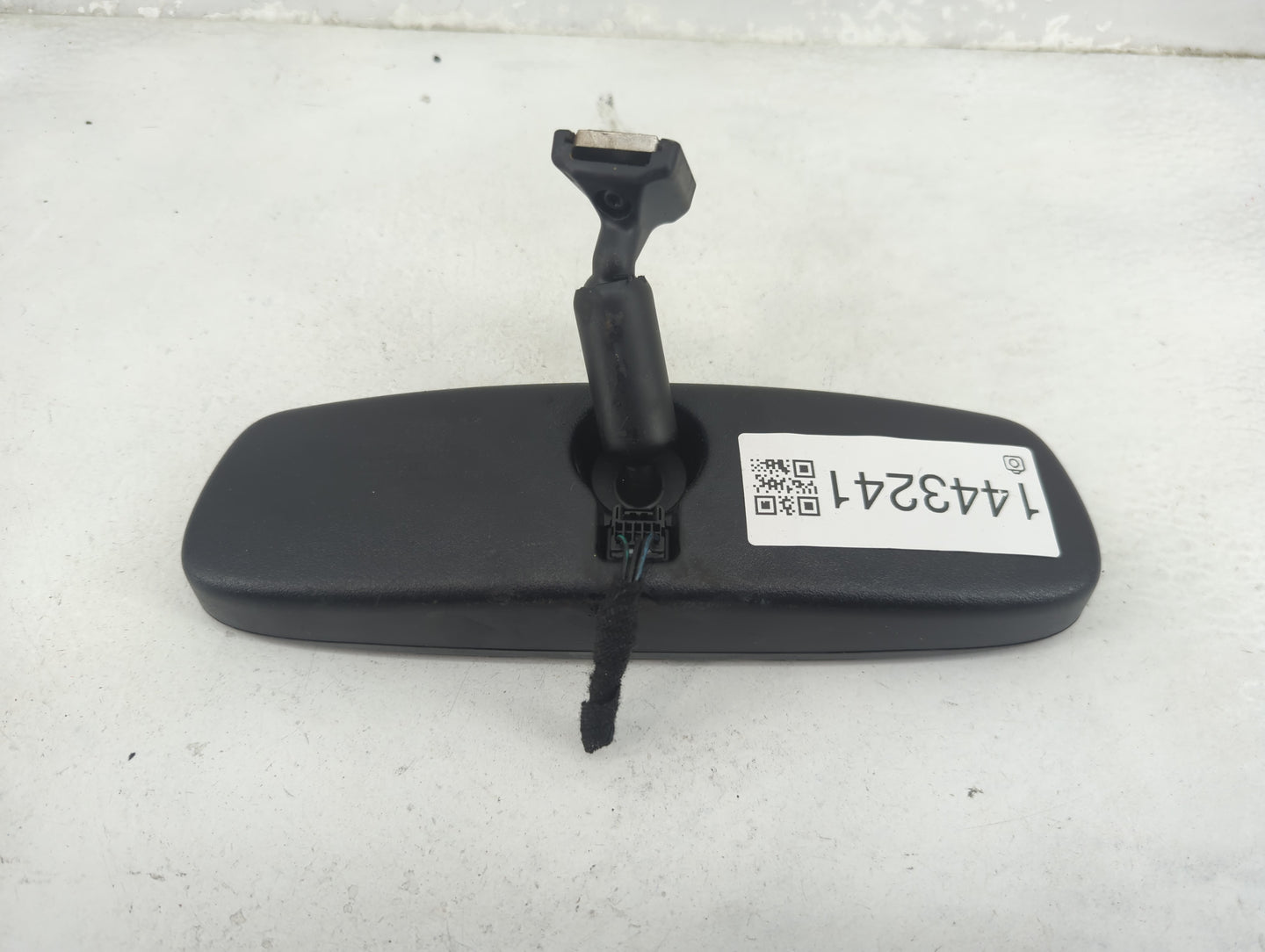 2016-2022 Mazda Cx-9 Interior Rear View Mirror Replacement OEM P/N:NZLM0BHL4 4112A-M0BHL4 Fits OEM Used Auto Parts - Oemused