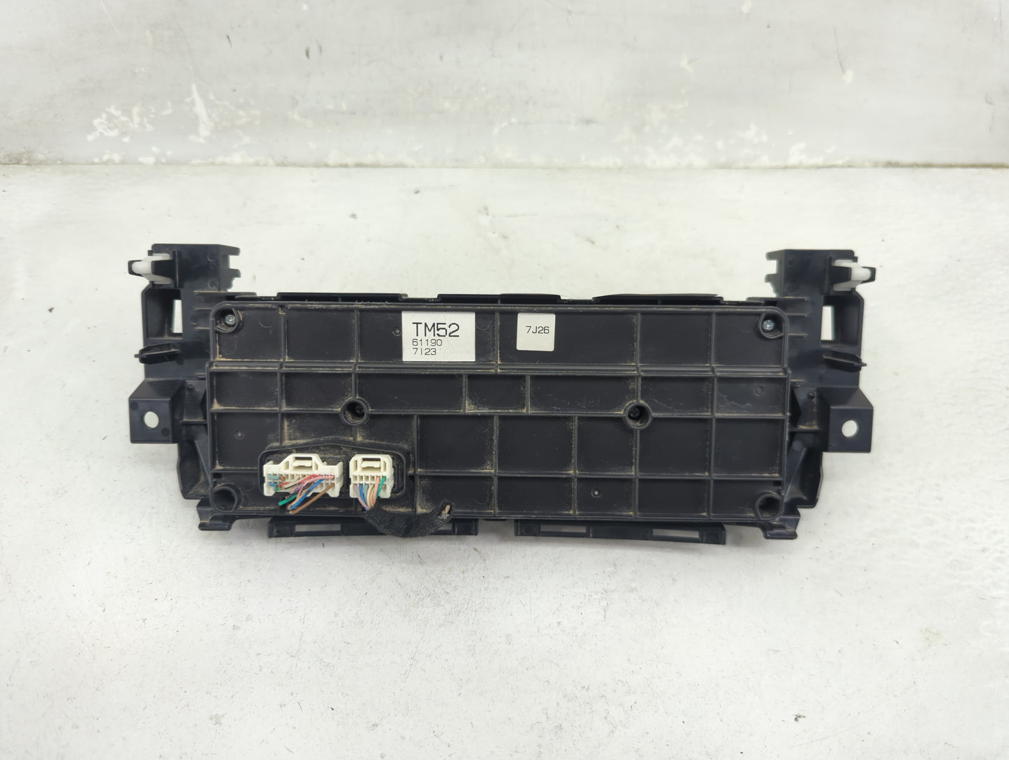 2018 Mazda Cx-9 Climate Control Module Temperature AC/Heater Replacement P/N:TM52 611907123 Fits OEM Used Auto Parts - Oemus