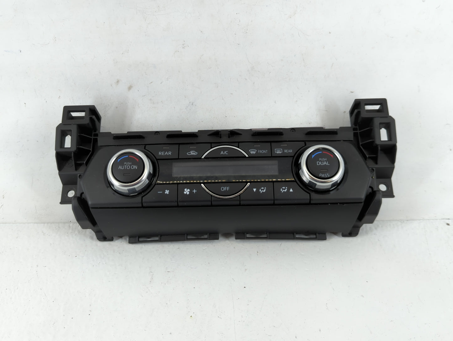 2018 Mazda Cx-9 Climate Control Module Temperature AC/Heater Replacement P/N:61190 7G28 TM52 Fits OEM Used Auto Parts - Oemu