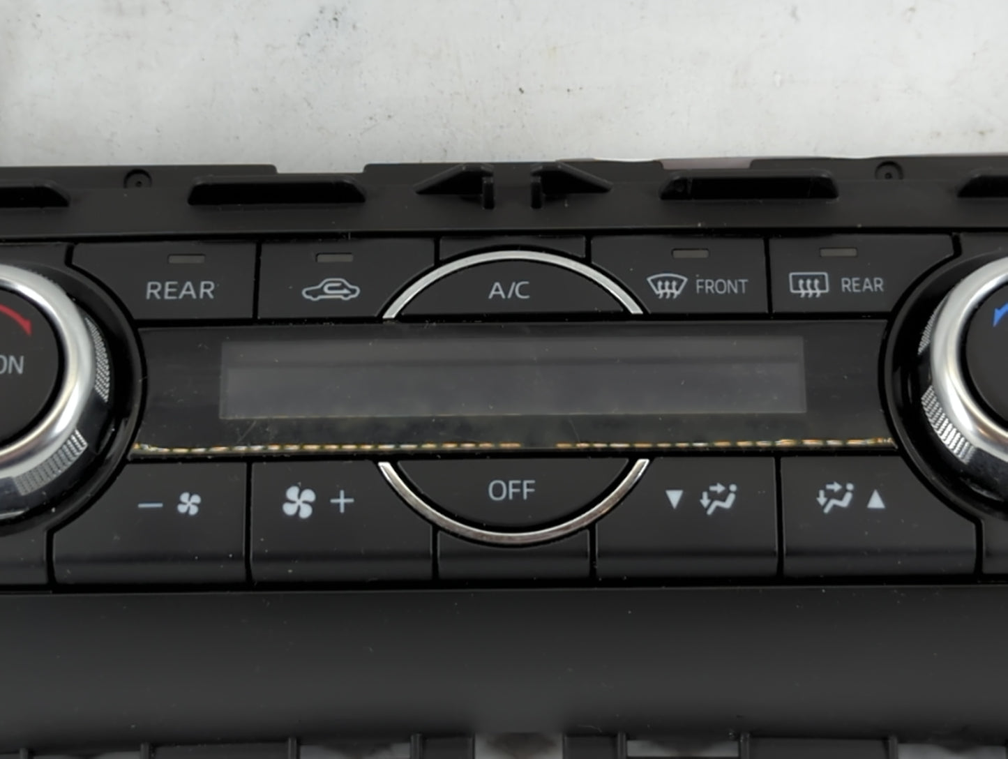 2018 Mazda Cx-9 Climate Control Module Temperature AC/Heater Replacement P/N:61190 7G28 TM52 Fits OEM Used Auto Parts - Oemu