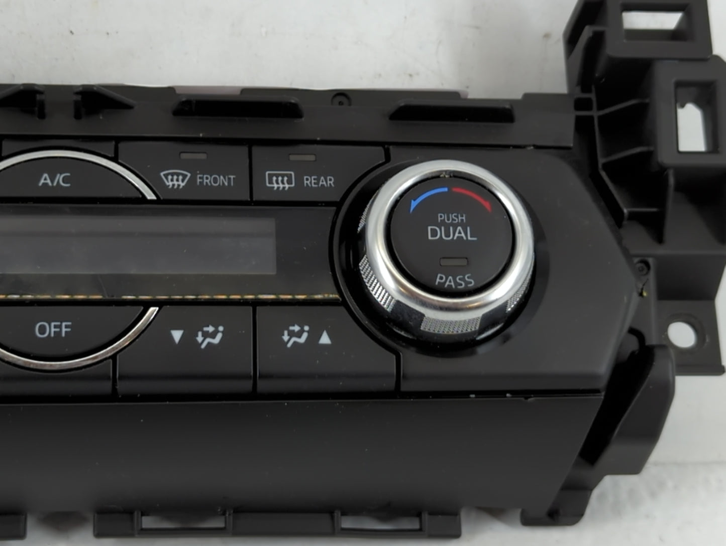 2018 Mazda Cx-9 Climate Control Module Temperature AC/Heater Replacement P/N:61190 7G28 TM52 Fits OEM Used Auto Parts - Oemu