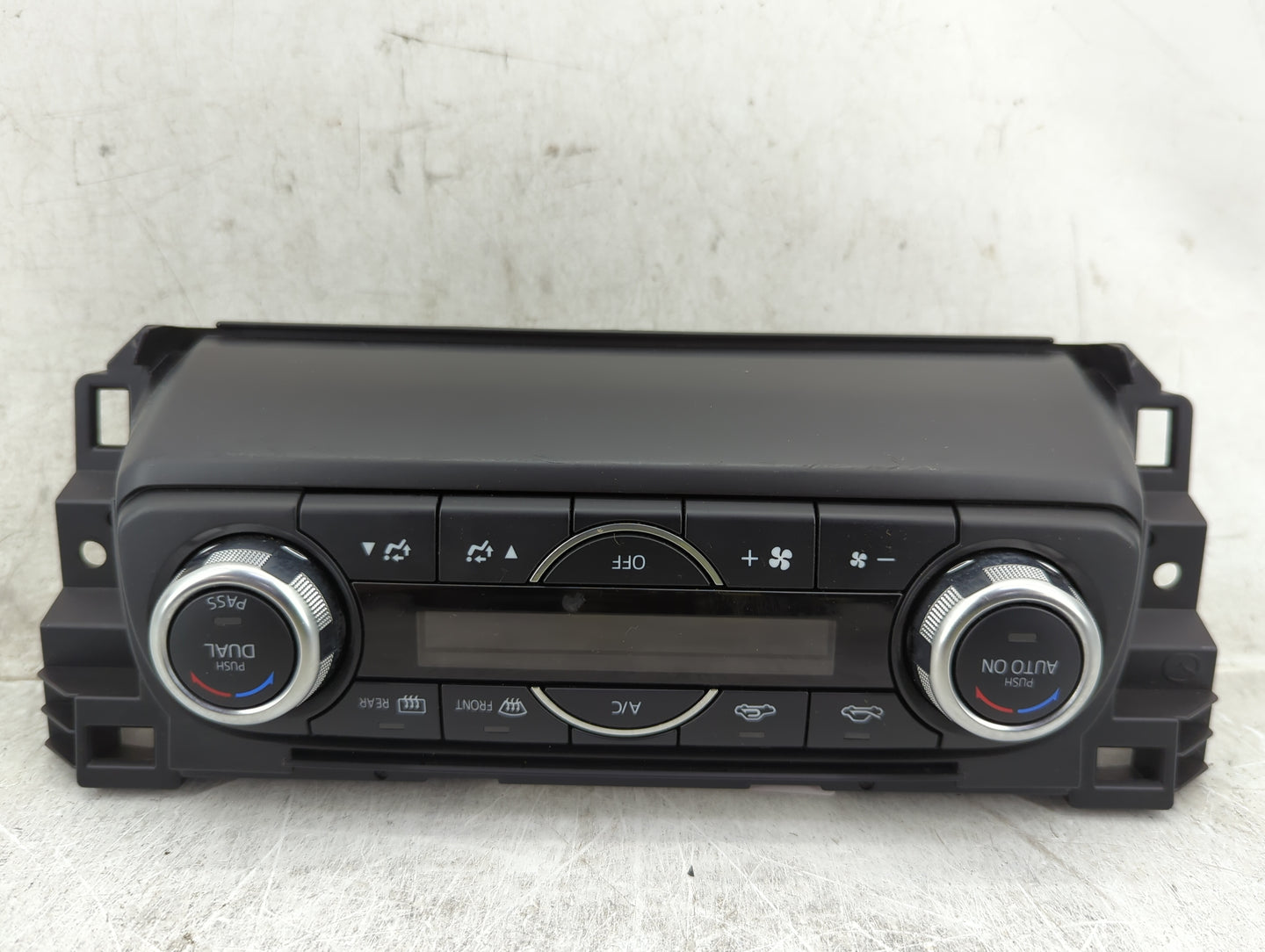 2018 Mazda Cx5 Climate Control Module Temperature AC/Heater Replacement P/N:KL2J611908D28 Fits Fits 2017 OEM Used Auto Parts