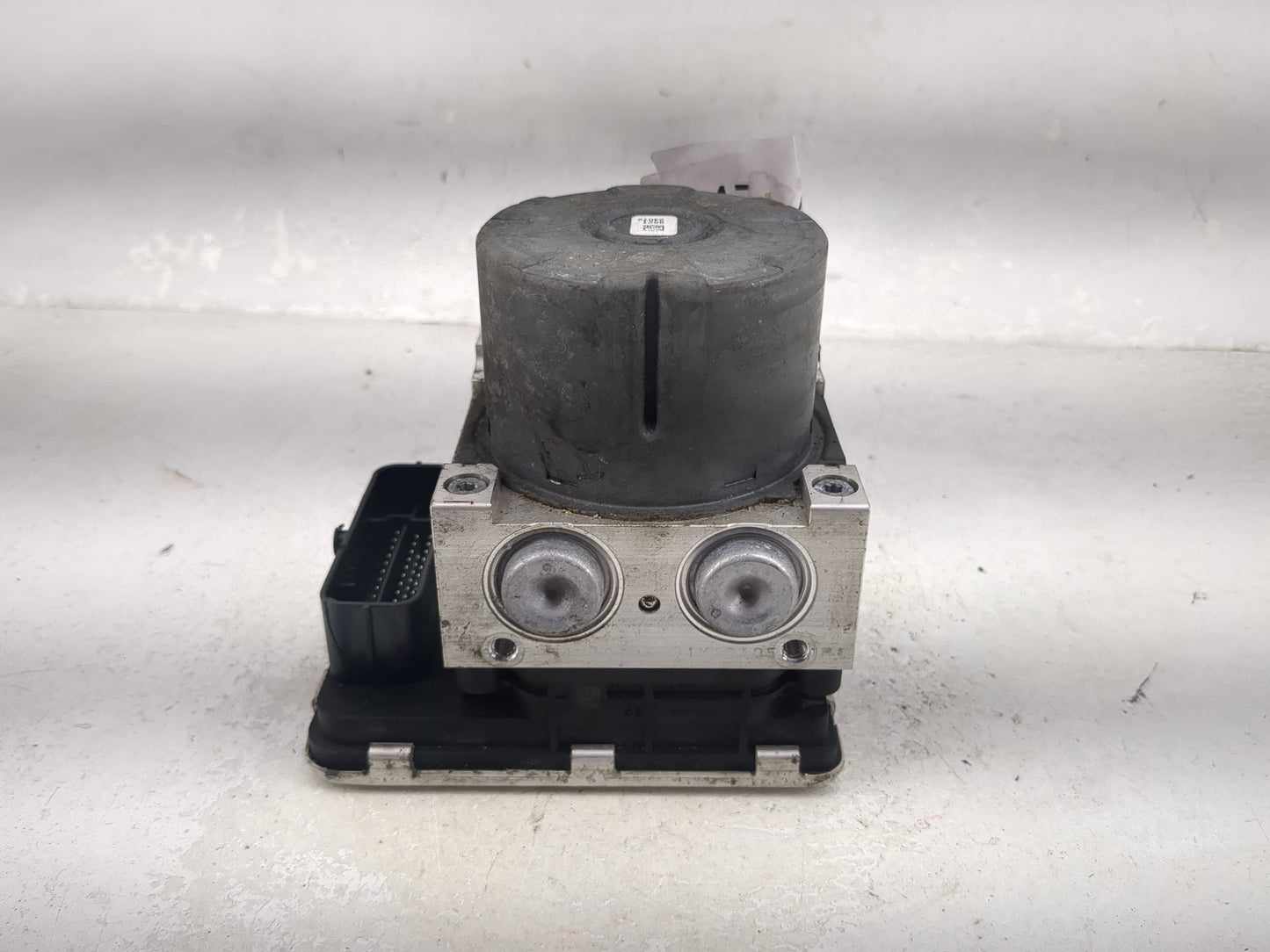 2018 Mazda Cx5 ABS Pump Control Module Replacement P/N:KL2K437A0 ESCK1900, 062102-5324.4 Fits OEM Used Auto Parts - Oemuseda