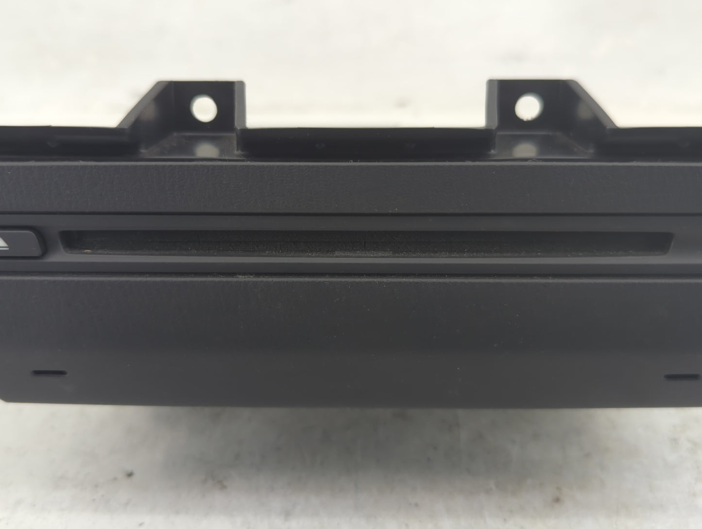 2018 Mazda Mazda3 Radio AM FM Cd Player Receiver Replacement P/N:BHP3-669G0 MD4203/46, KA087 Fits OEM Used Auto Parts - Oemu