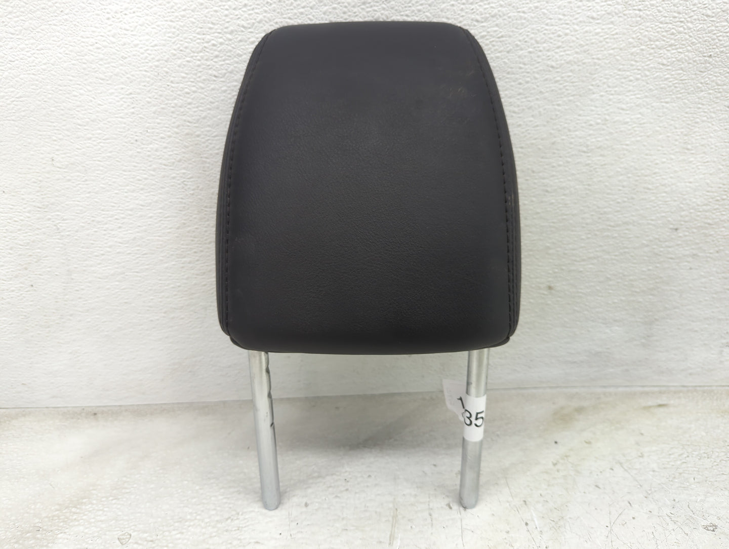 2018 Mazda Mazda3 Headrest Head Rest Front Driver Seat Black - Oemusedautoparts1.com