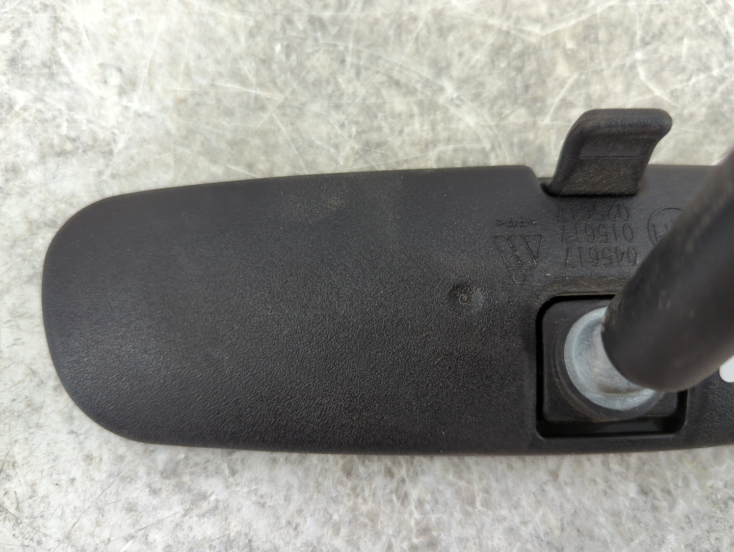 2018 Mazda Mazda3 Interior Rear View Mirror Replacement OEM P/N:045617 015617 Fits OEM Used Auto Parts - Oemusedautoparts1.c