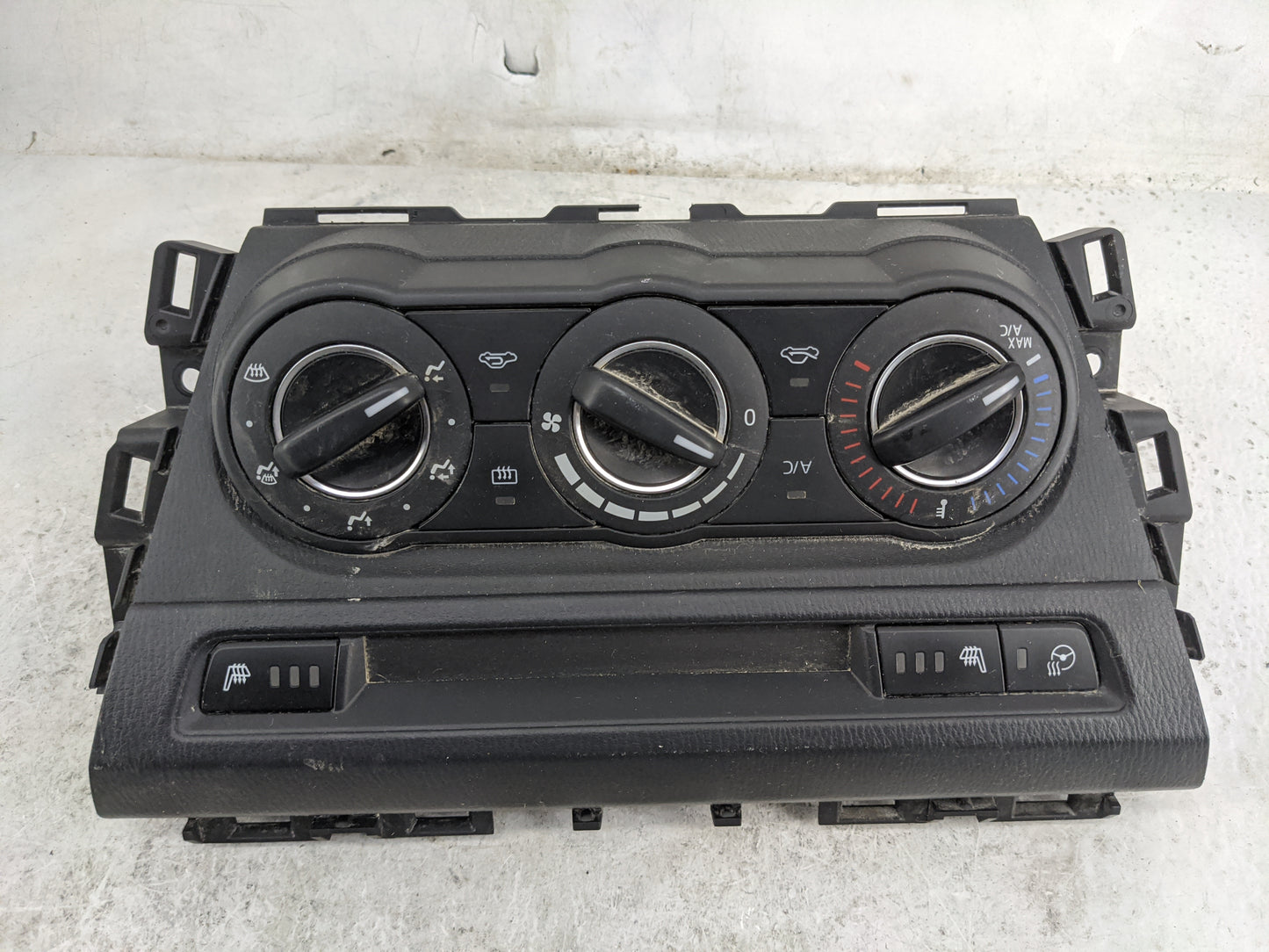2018 Mazda Mazda3 Climate Control Module Temperature AC/Heater Replacement Fits Fits 2017 OEM Used Auto Parts - Oemusedautop