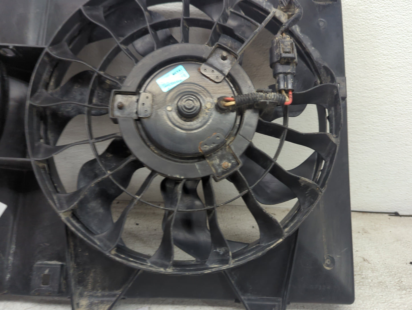2018 Mazda Mazda3 Electric Radiator Cooling Fan Motor Assembly Fits Fits 2014 2015 2016 2017 OEM Used Auto Parts - Oemusedau
