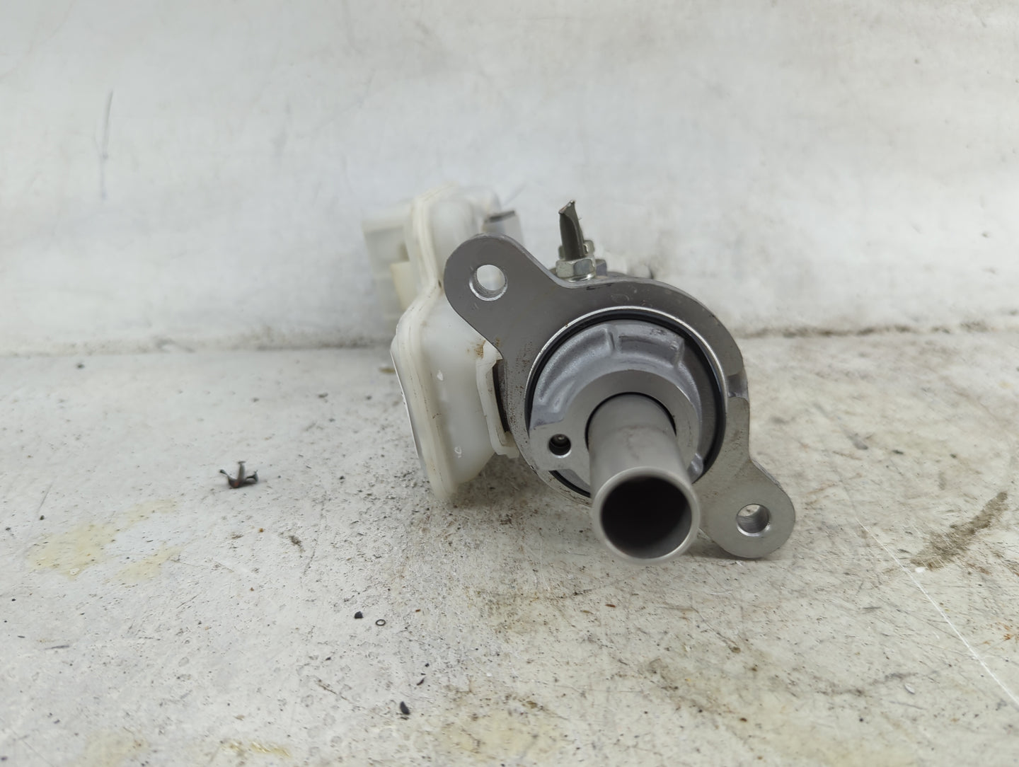 Mazda Mazda3 Brake Master Cylinder 1490500 - Oemusedautoparts1.com