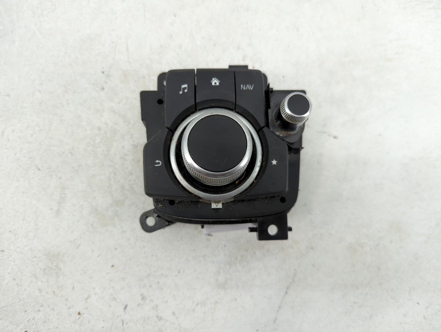 Mazda Mazda6 Radio Control Panel - Oemusedautoparts1.com