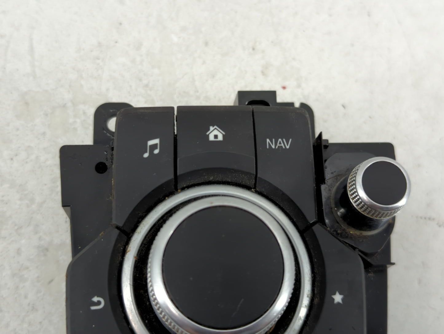 Mazda Mazda6 Radio Control Panel - Oemusedautoparts1.com