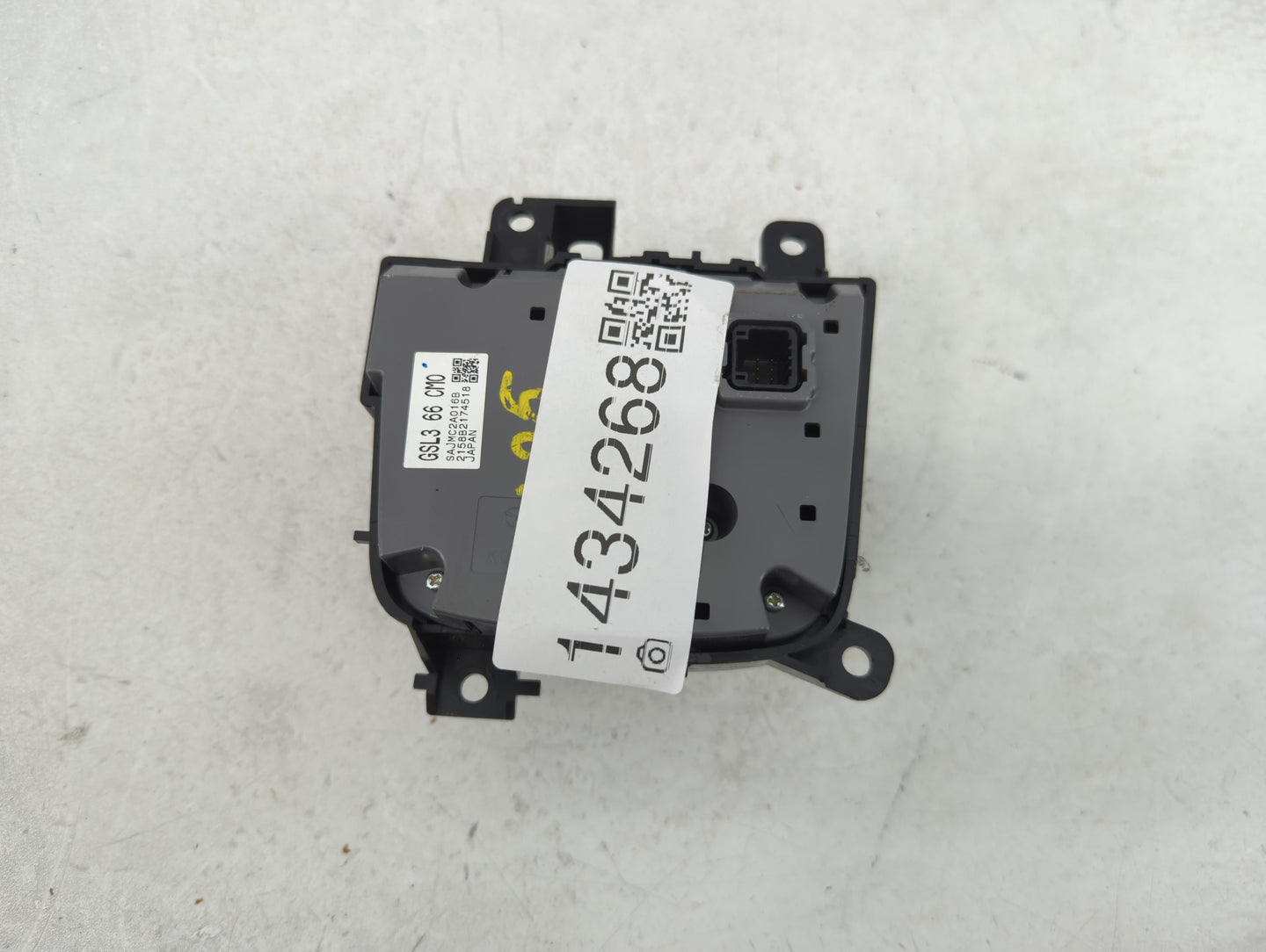 Mazda Mazda6 Radio Control Panel - Oemusedautoparts1.com