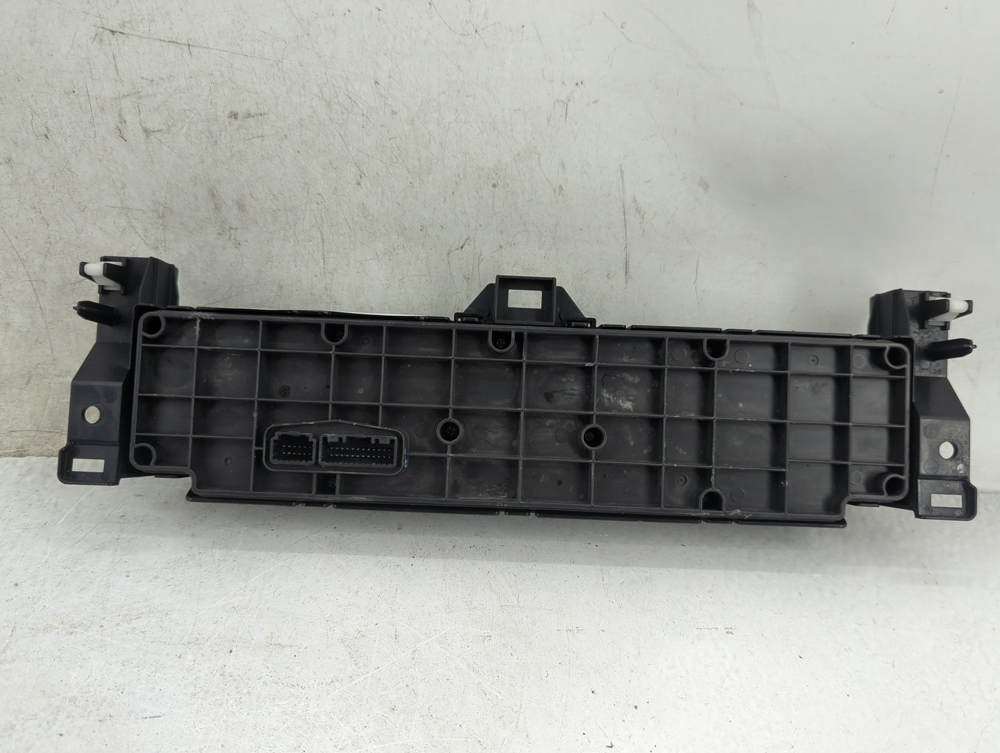 2018 Mazda Mazda6 Climate Control Module Temperature AC/Heater Replacement P/N:GBVG61190B Fits OEM Used Auto Parts - Oemused